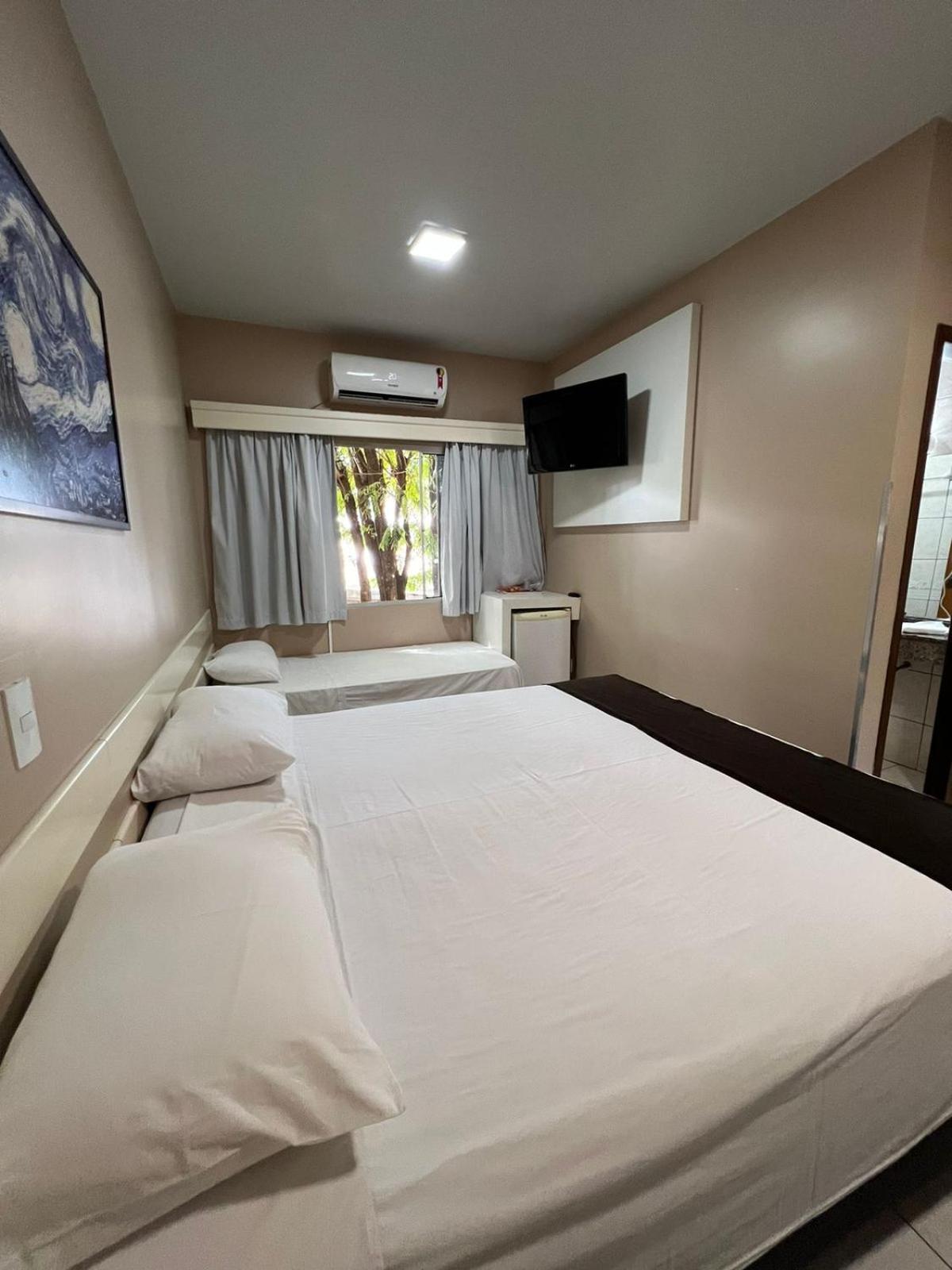 Nayru Hotel Толеду Екстер'єр фото