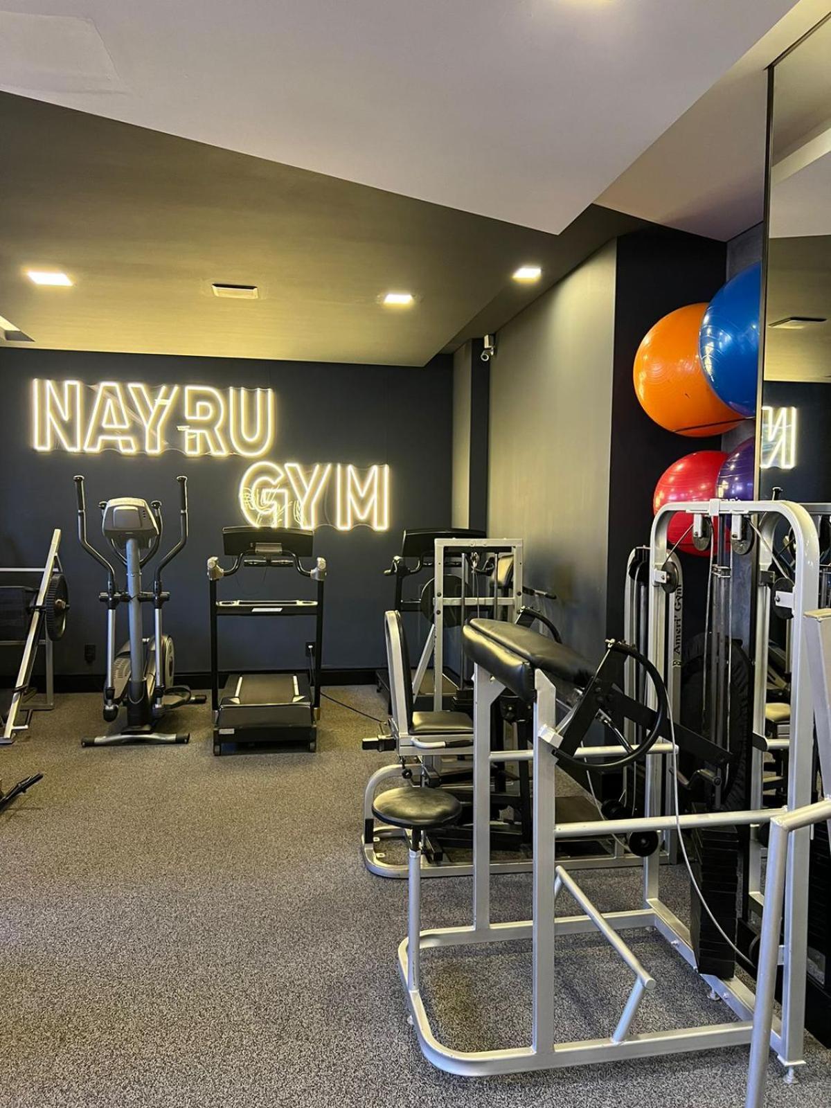Nayru Hotel Толеду Екстер'єр фото